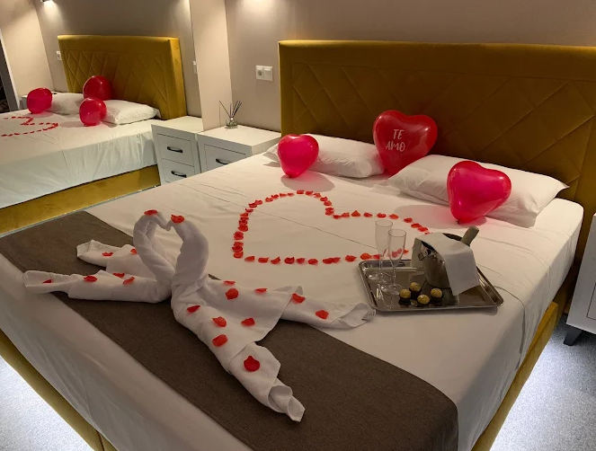 Cómo organizar la mejor sorpresa romántica en Madrid para tu pareja